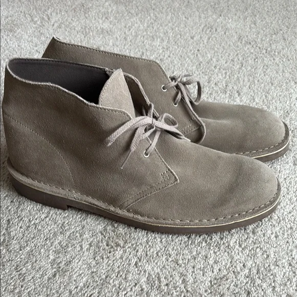 Clarks | Shoes | Clarks Mens Bushacre Chukka Boot Euc Size 2  display picture 1